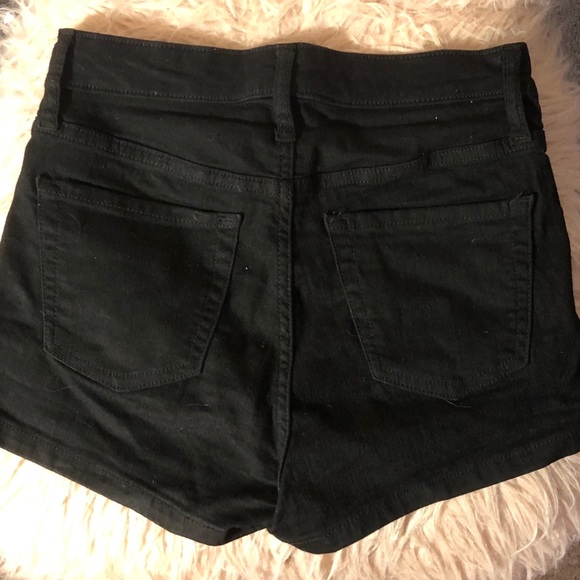 Black jean shorts - Picture 2 of 2
